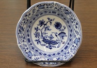 Salad bowl 13 cm, decor blue onion