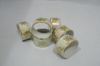 0676 napkin rings