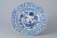 Plate deep, decor blue onion